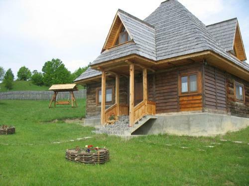 Hostal Casele De Vacanta Luca & Vicentiu