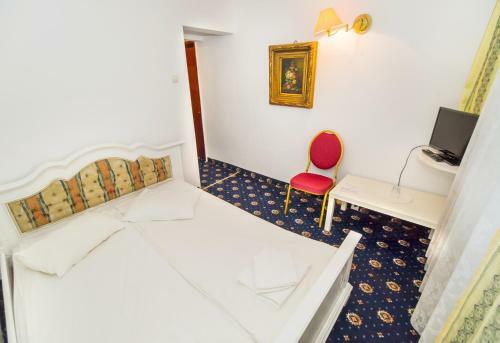 Hotel Cetate Imparatul Romanilor