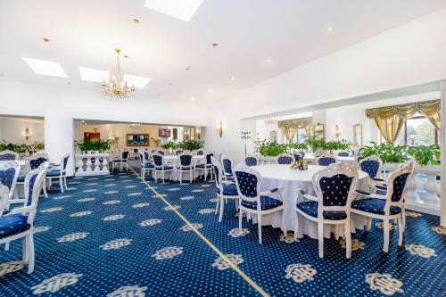 Hotel Cetate Imparatul Romanilor
