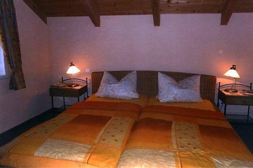 Hostal Altm�hlklause