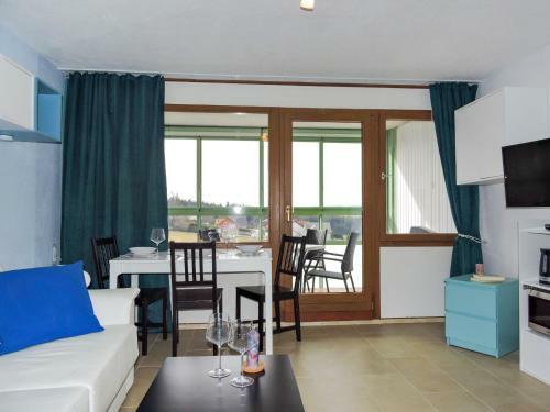 Apartment B 110