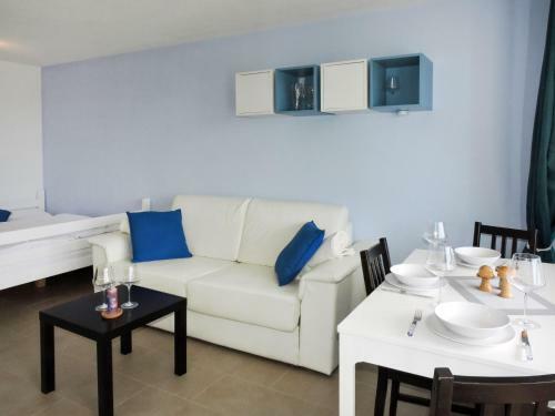 Apartment B 110