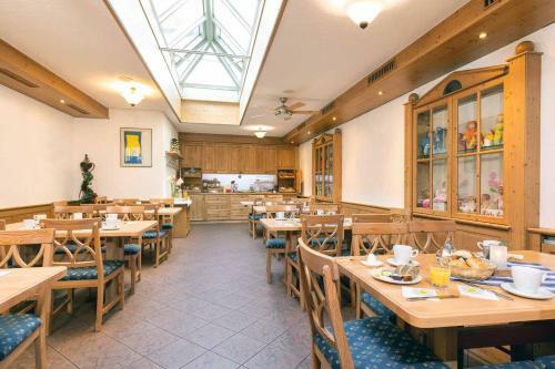 Hotel Restaurant Goldener Hirsch