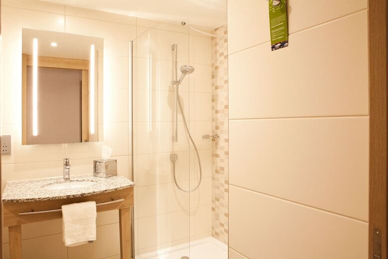 Hotel Hampton By Hilton Dortmund Phoenix See