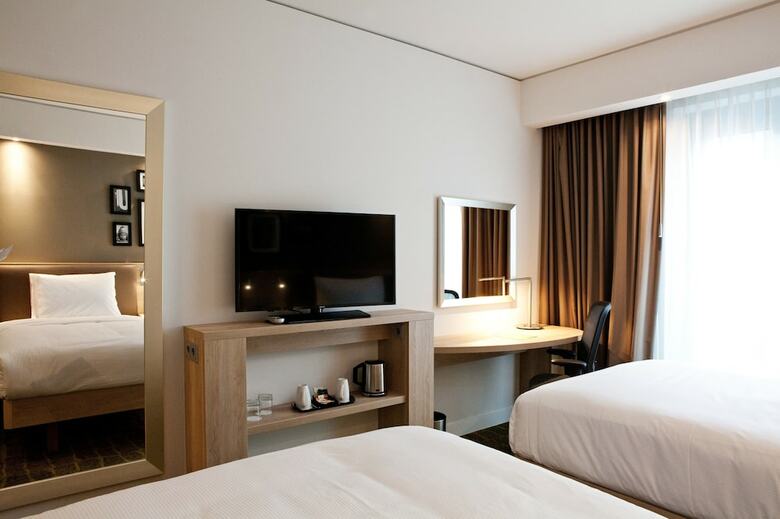 Hotel Hampton By Hilton Dortmund Phoenix See