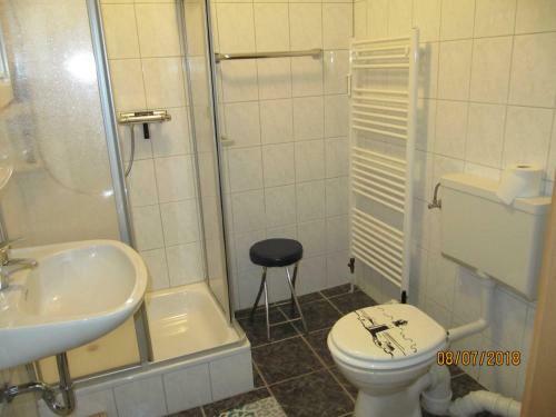 Apartamento Ferienwohnung Schwalbennest 2 B�der
