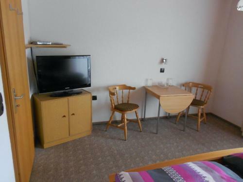 Spacious Apartment In Drachselsried With Sauna And Garden