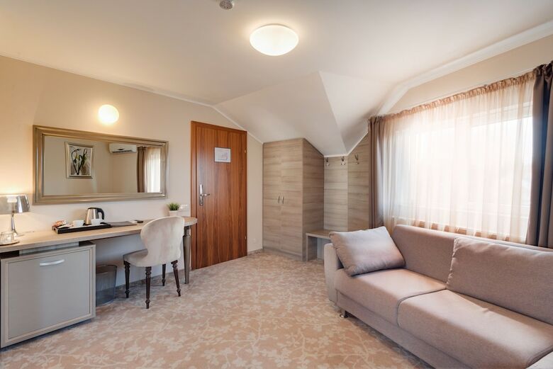 Hotel Meridian