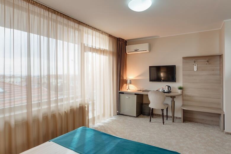 Hotel Meridian