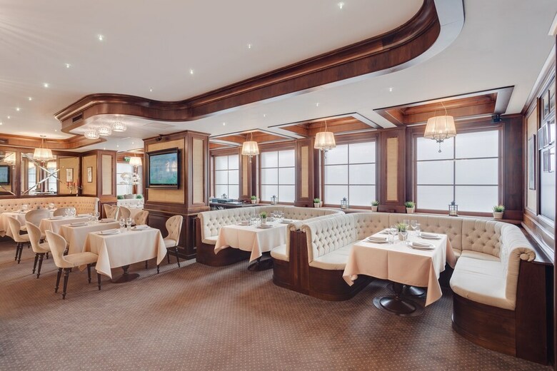 Hotel Meridian