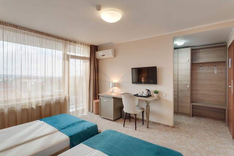 Hotel Meridian