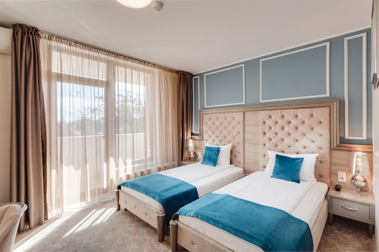 Hotel Meridian