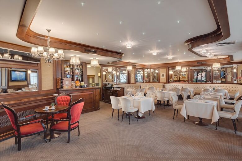 Hotel Meridian