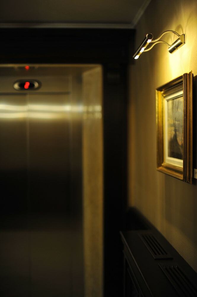 Hotel Meridian