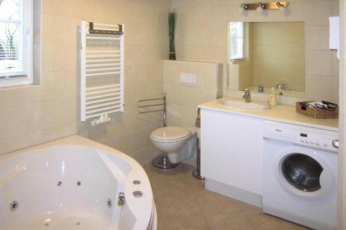 Holiday Home Seerose Am D�mmer See D�mmer - Dms01084-fya