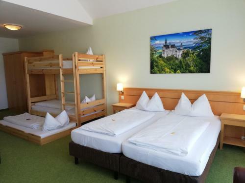Bed & Breakfast Familienhotel Nahe Der Therme Erding