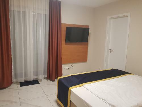 Hotel Emiliana Am Bahnhof