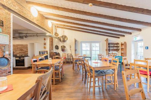 Hotel Lodge An Der Eider Stuuv Tein