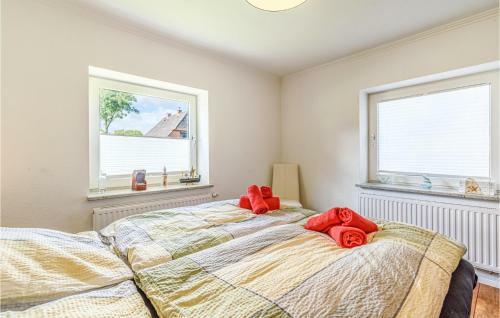 Nice Home In Friedrichskoog With Sauna, Wifi And 3 Bedrooms