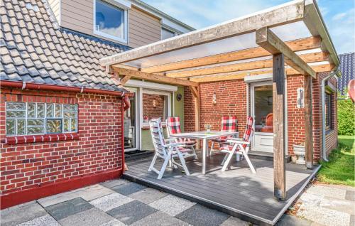 Nice Home In Friedrichskoog With Sauna, Wifi And 3 Bedrooms