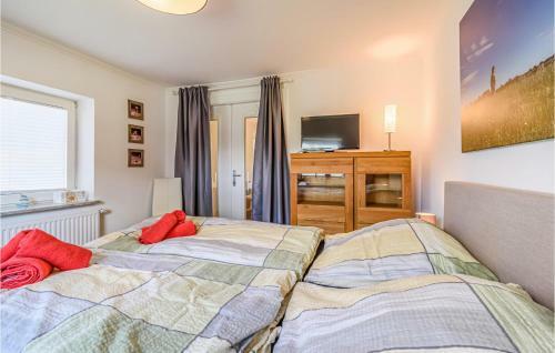 Nice Home In Friedrichskoog With Sauna, Wifi And 3 Bedrooms