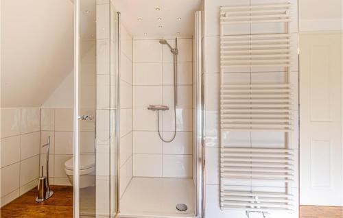 Nice Home In Friedrichskoog With Sauna, Wifi And 3 Bedrooms
