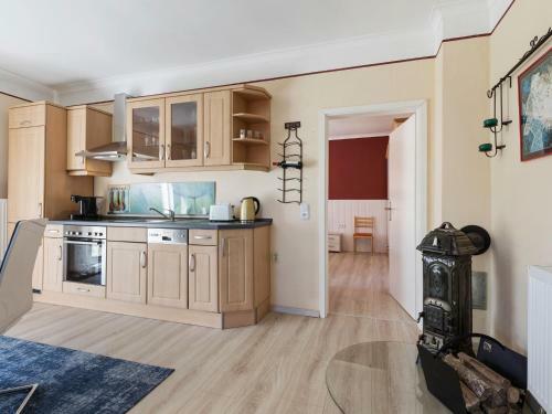 Elegant Apartment With Garden In Gingst