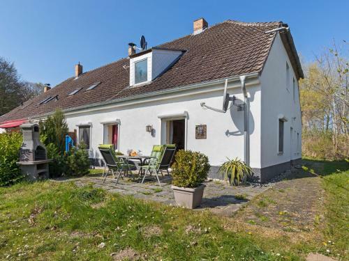 Elegant Apartment With Garden In Gingst
