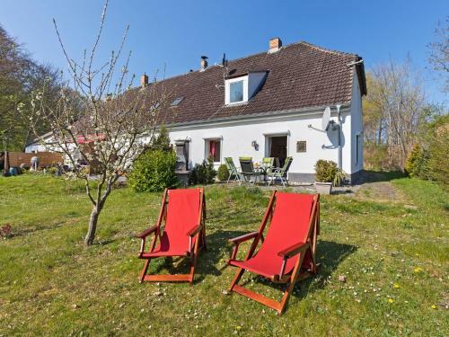 Elegant Apartment With Garden In Gingst