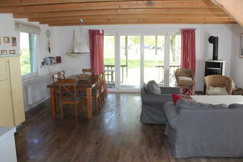 Ferien_holz_haus Gruenes Haus