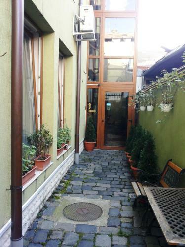 Lucas Aparthotel
