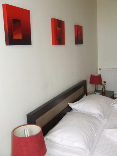 Hostal Pensiunea Caramell