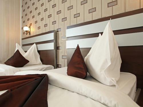 Hostal Pension Mora