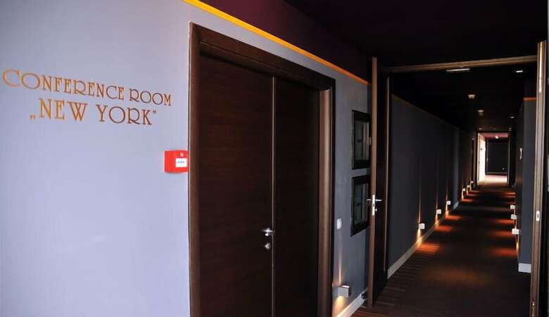 Hotel Dumbrava
