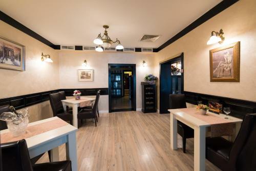 Hostal Vila Tosca