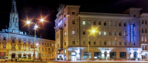 Hotel Pal�c