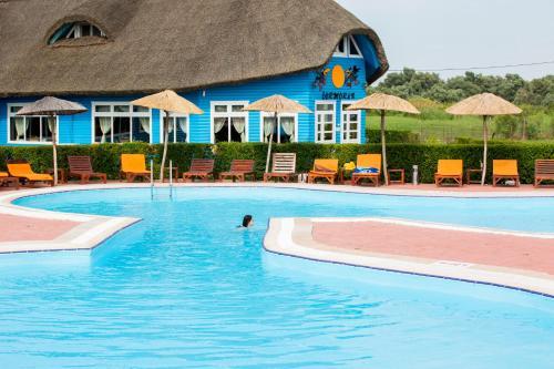 Hotel Complex Cormoran
