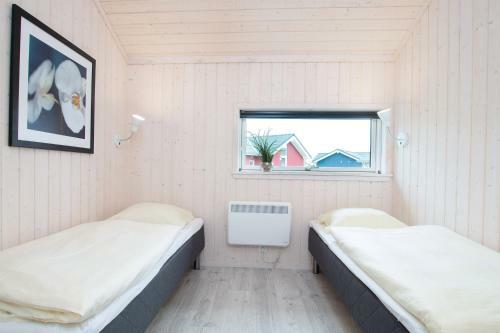 Resort 2 Ocean Cottage A 91