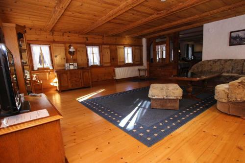 Holiday Home Gro�sch�nau - Dmg08100g-fya