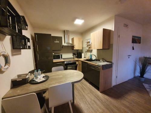 Apartamento Gro�e Wohnung Mit Terrasse Und Grill