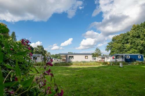 Ostseecamp L�becker Bucht Steuerbord