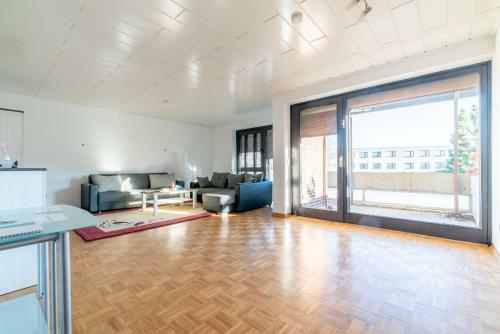Id 6963 - Private Apartment