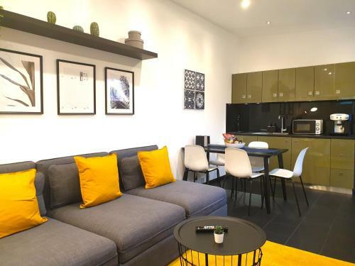 Loft House Apartment With Luxury Bathroom And Private Parking