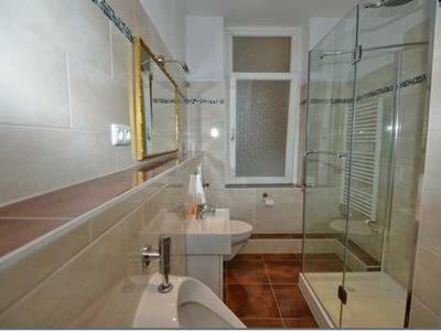 Apartamento English Romance University