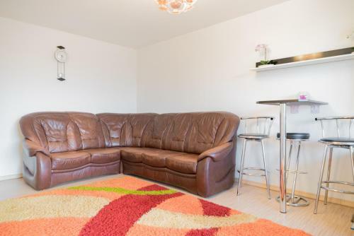 Id 6851 | Private Apartment
