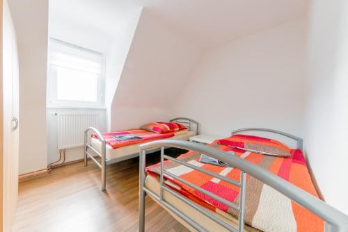 Id 4764 | Private House