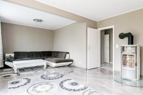 Id 4764 | Private House