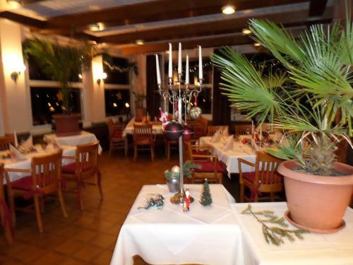 Gasthaus Und Hotel An Der Kost
