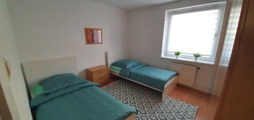Apart 3 Zimmerwohnung - Nah An Messe & Kliniken!