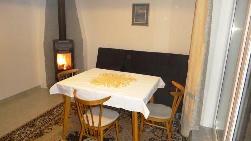 Chalet ?erven� ?e?ice - Popeli?tn�